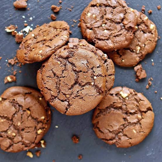 CHOCOLATE PEANUT BUTTER COOKIES, HOW PROFESSIONAL BAKER MAKES  CHOCOLATE PEANUT BUTTER COOKIES, HOW TO MAKE CHOCOLATE PEANUT  BUTTER  COOKIES AT HOME